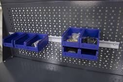 Держатель ДВК для хранения метизов 900